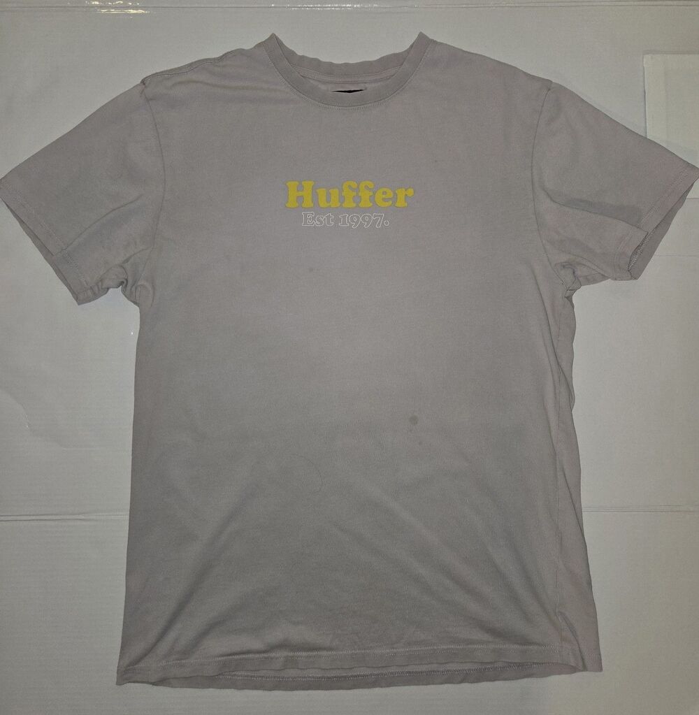 Huffer Est 1997 Men's Beige Logo Graphic Print Crew Neck T-Shirt